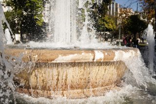syntrivani syntagma